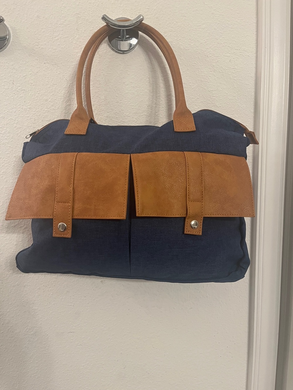 Purse - Picture 16 of 16